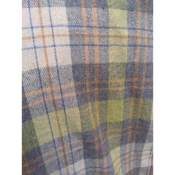 LA MIEL PLAID/FLANNEL Pattern BUTTON Long Shirt Size medium green,gray distress - Picture 2 of 4